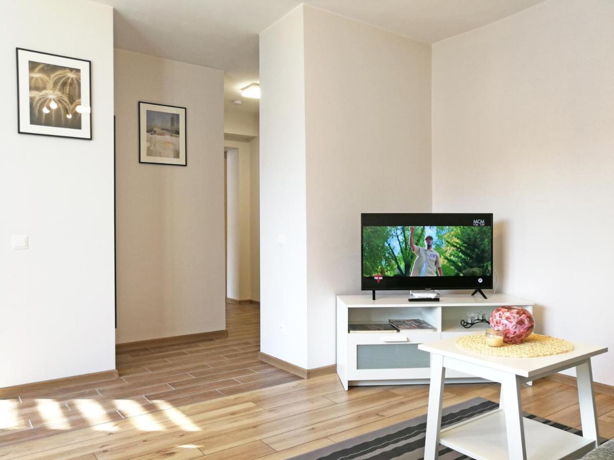 Siauliai Central Apartment @ Traku Street Екстериор снимка