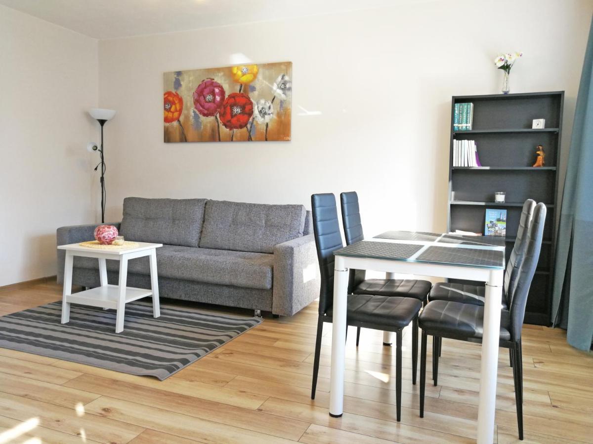 Siauliai Central Apartment @ Traku Street Екстериор снимка